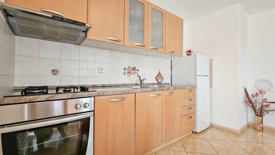 Kitchen or kitchenette, pet friendly