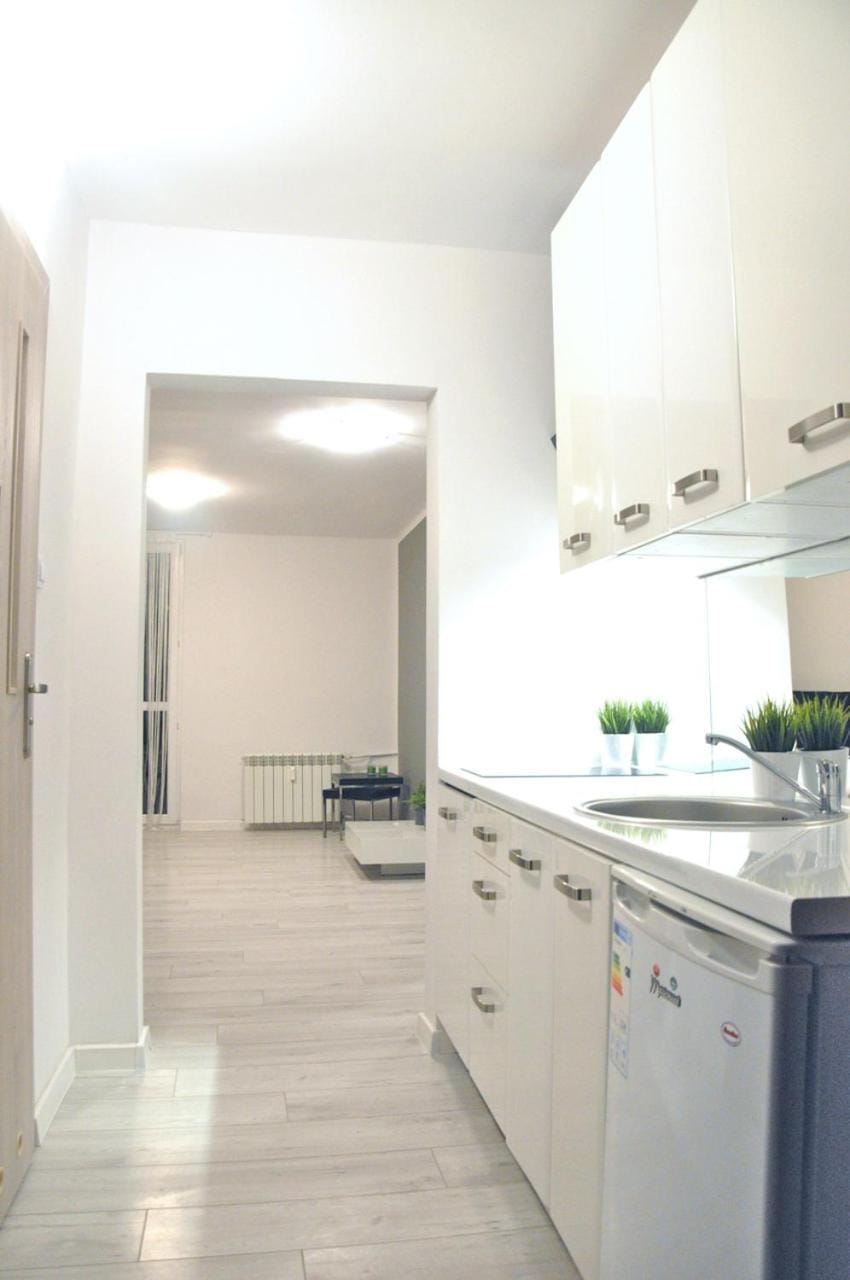 Nice and comfy studio close to Old town and metro. Apartment in Warsaw