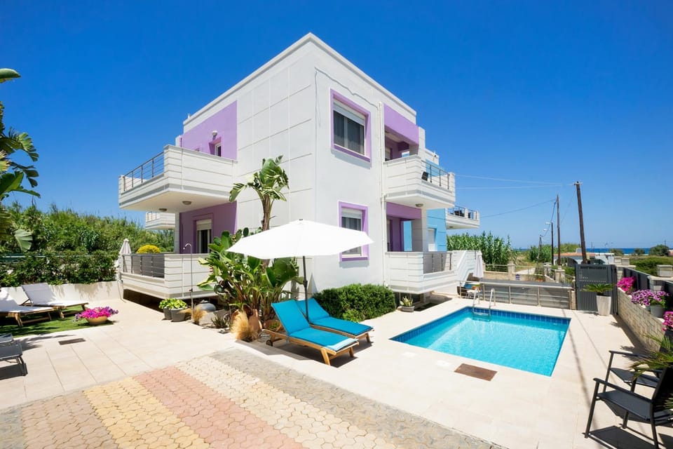 Property building, Pool view, Swimming pool