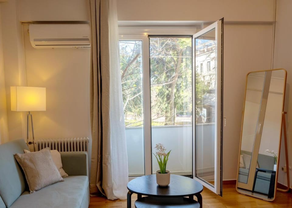 Luxury Apartment in Kolonaki Athens - Sleeps 4 Apartment in Athens
