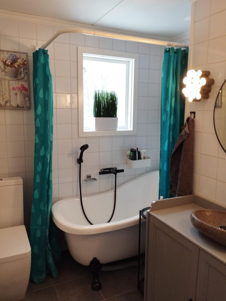 Bathroom, Bath
