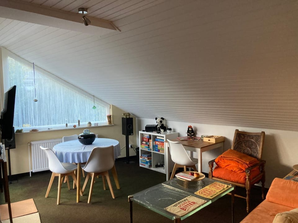 Helles Apartment mit Balkon in ruhiger Lage Apartment in Hamelin