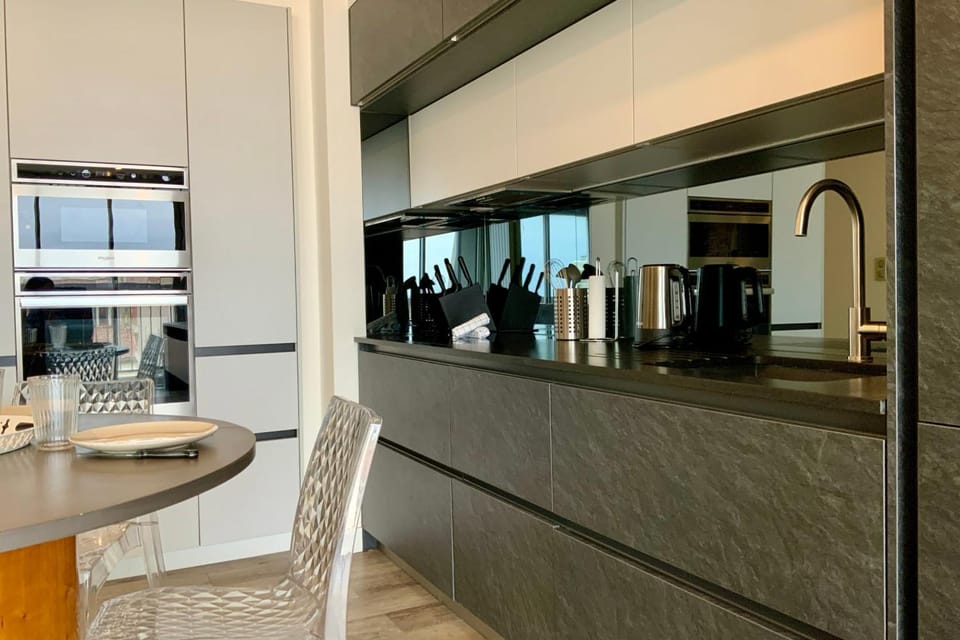 Coffee/tea facilities, Kitchen or kitchenette, toaster