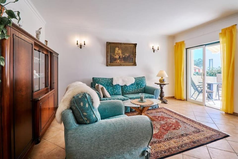 Casa Felix mit Pool House in Guia