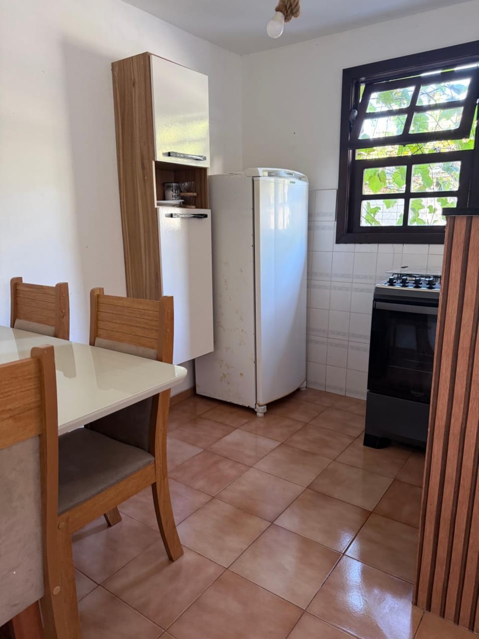 Kitchen or kitchenette, Dining area, oven, pet friendly, stove