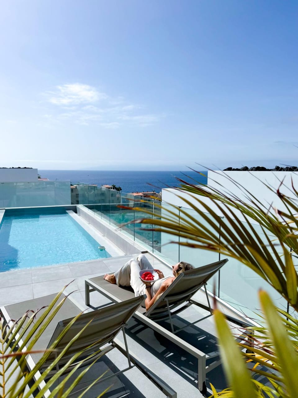 Sea view, Swimming pool