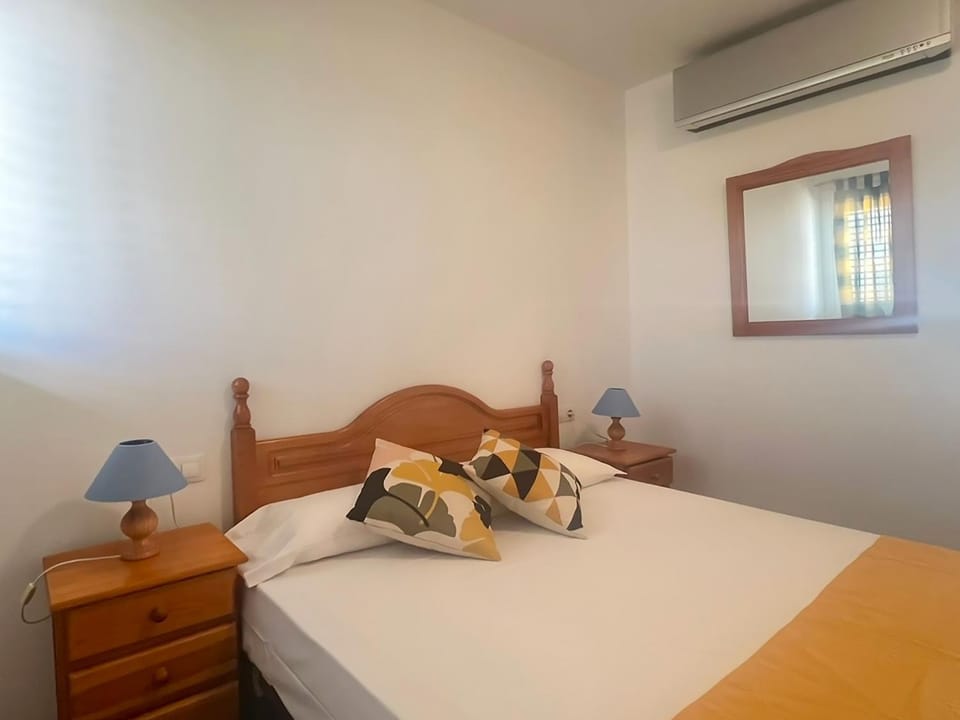 Spring, Bed, Activities, Winter, Summer, Children play ground, Garden, Solarium, Balcony/Terrace, Photo of the whole room, Hiking, Animals, Animals, Animals, Bedroom, Autumn, Pets, Pets, Pets, Sea view, Swimming pool, Sports, Entertainment, children, children, children, young children, young children, young children, older children, older children, older children, group of guests, group of guests, group of guests, cot, Family, Family, Family, Parking, microwave, oven, pet friendly, pet friendly, washing machine, elevator, air conditioner