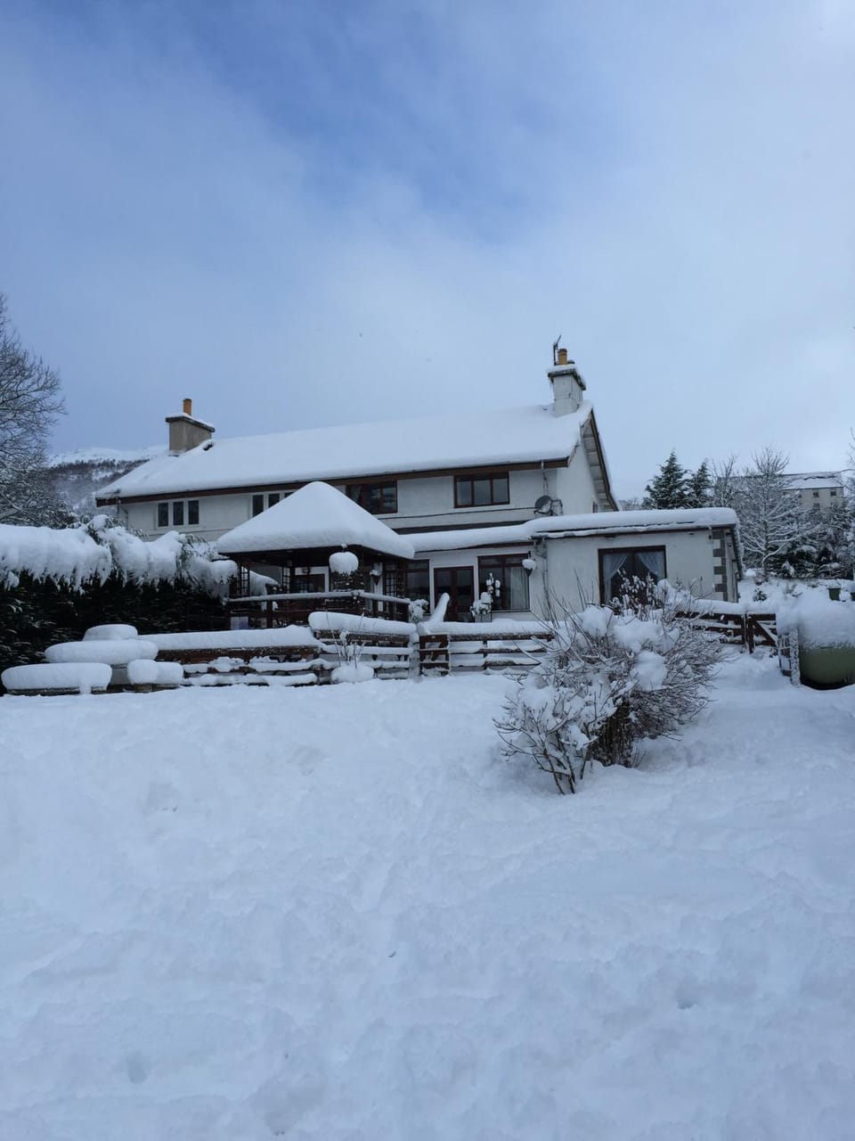 Facade/entrance, Garden view