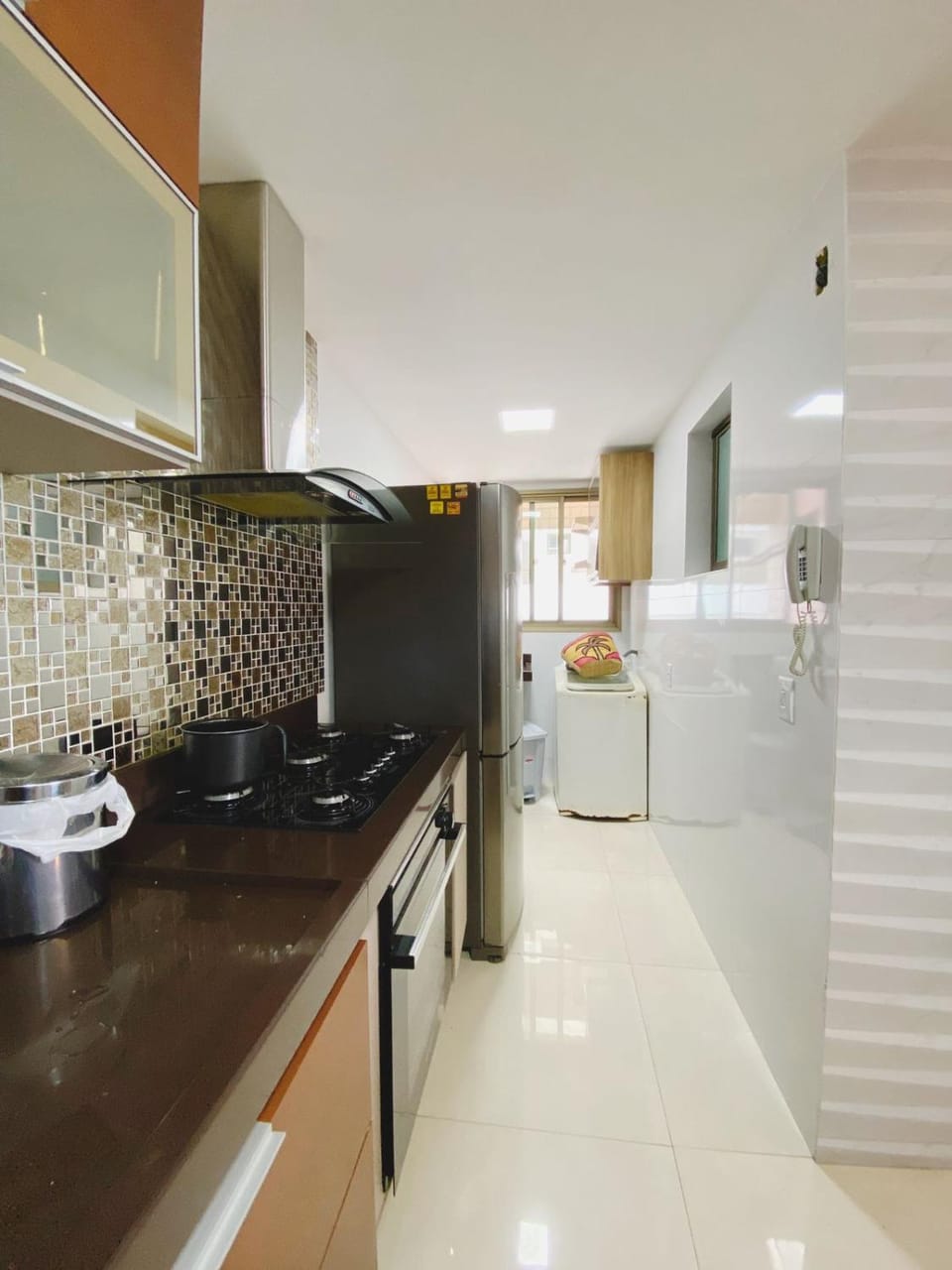 Apartamento De frente ao mar, linda varanda com churrasqueira Apartment in Vila Velha