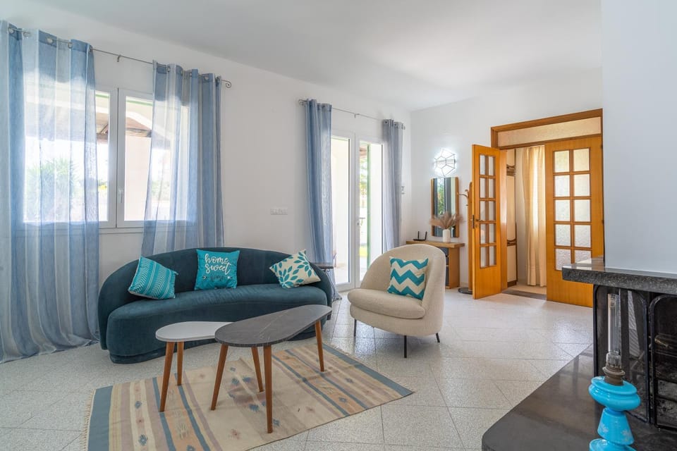 Property building, Living room
