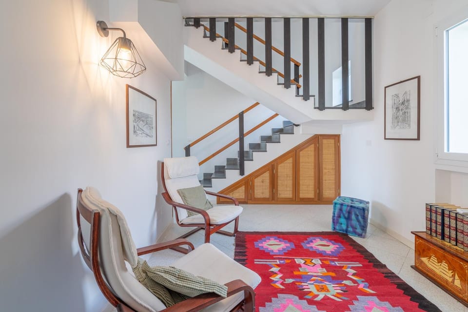Property building, Living room
