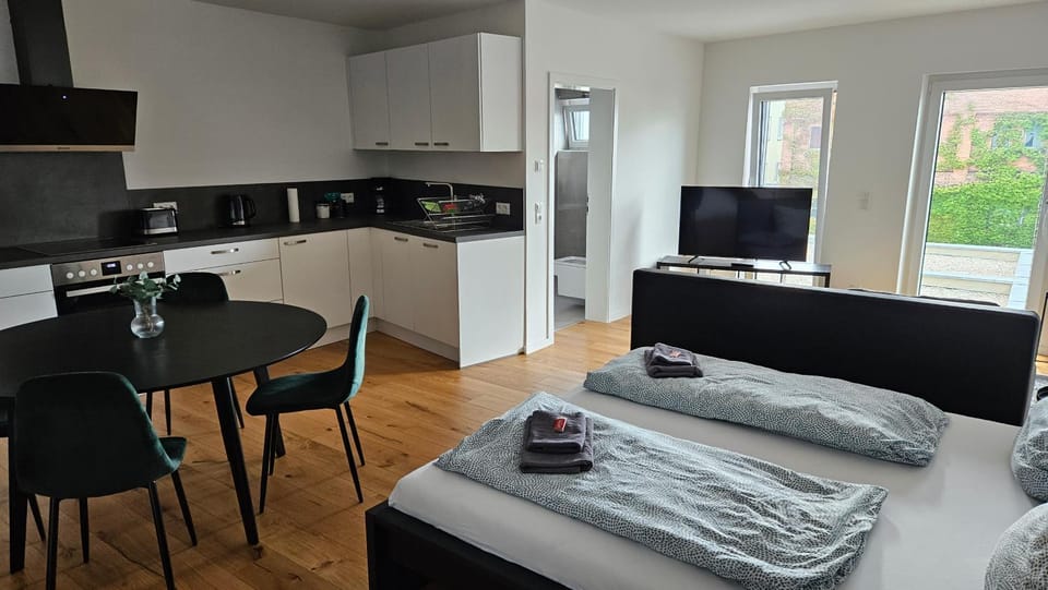 Living room, Photo of the whole room, Bedroom