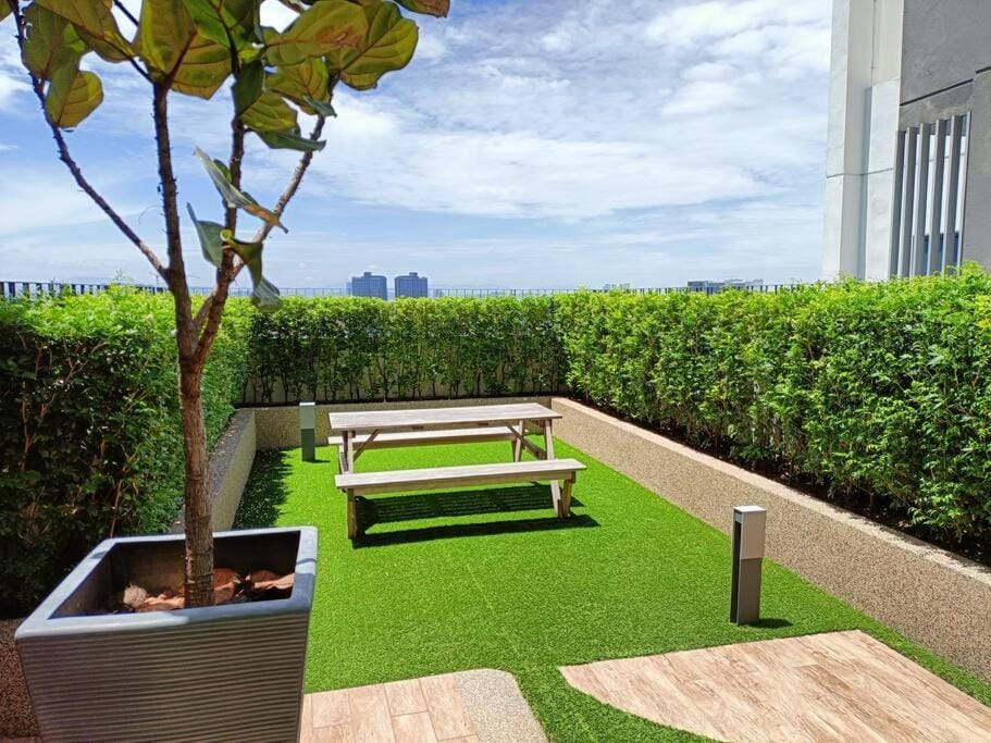 Greenfield Residence Sunway 2-5 Pax by Convivial Staycation B07 Apartment in Subang Jaya