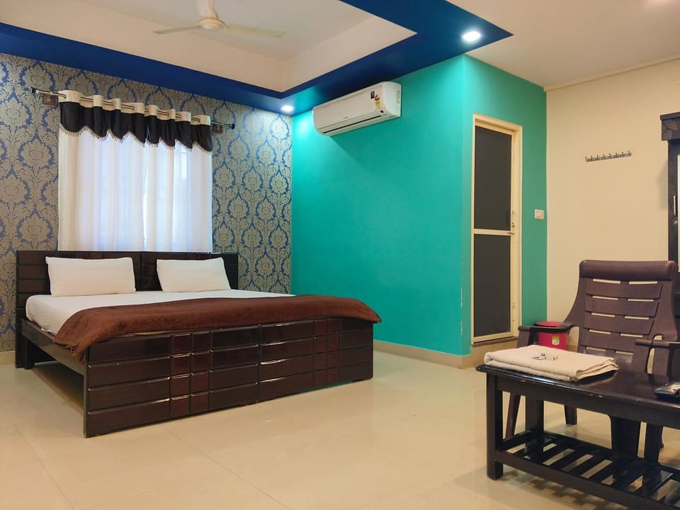Bedroom, air conditioner