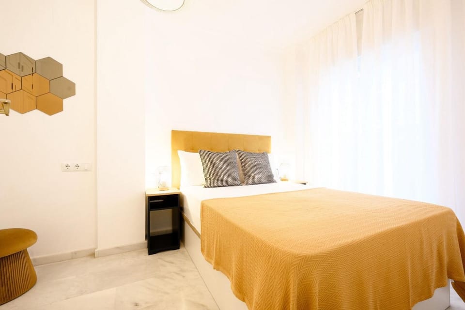 Bed, locker, storage, wardrobe, air conditioner, air conditioner