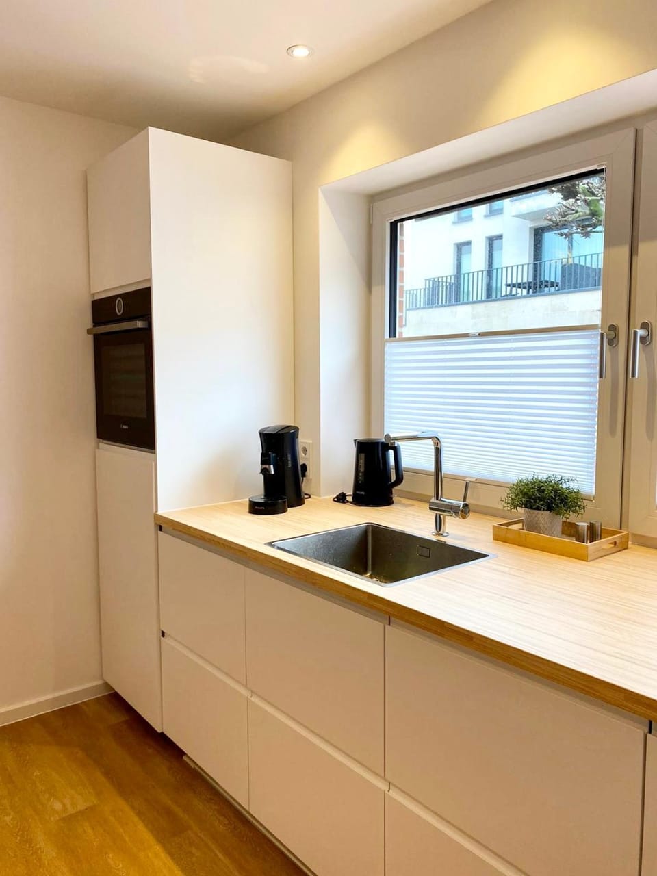 Coffee/tea facilities, Kitchen or kitchenette