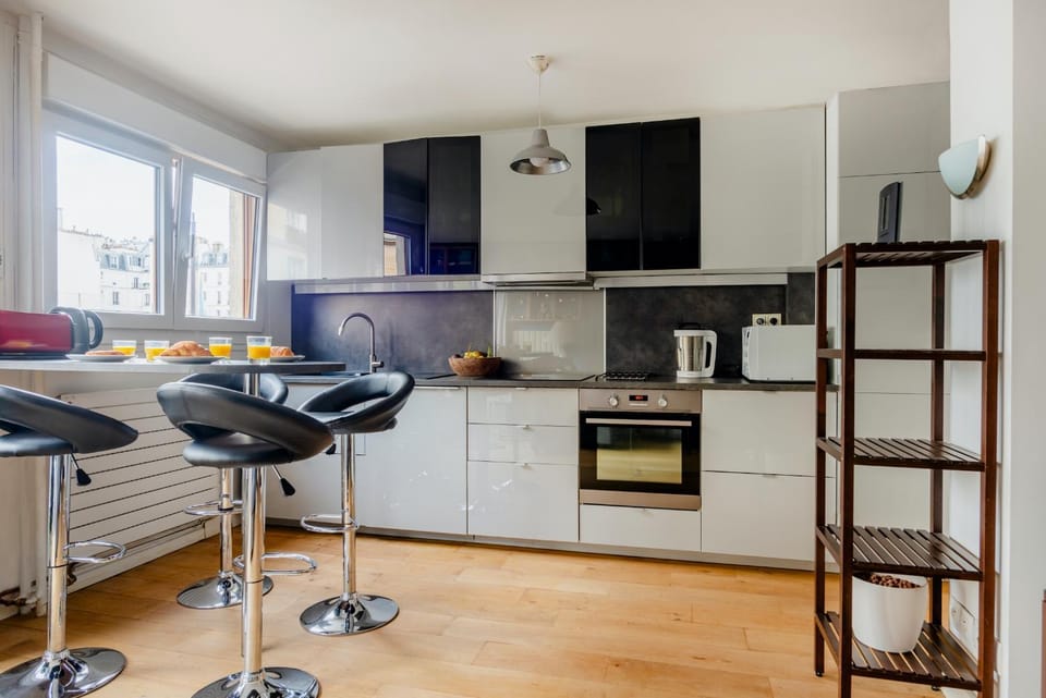 minibar, kitchen