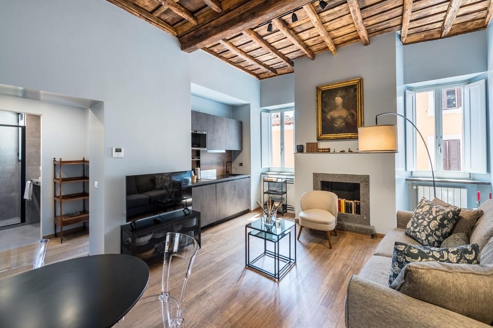 Kitchen or kitchenette, Living room, fireplace