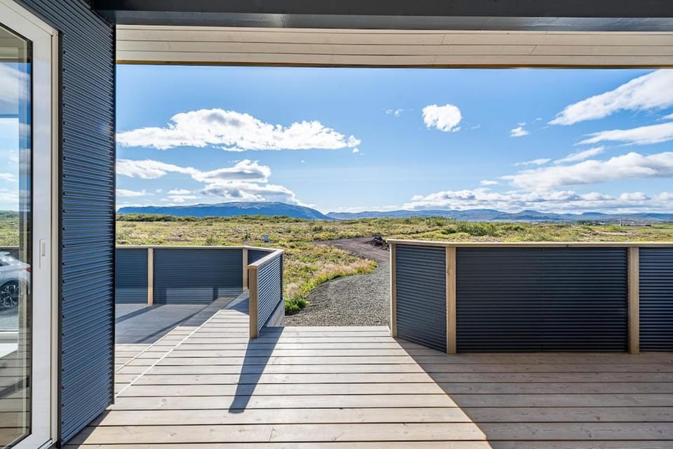 Patio, Day, Natural landscape, View (from property/room), Balcony/Terrace, Mountain view