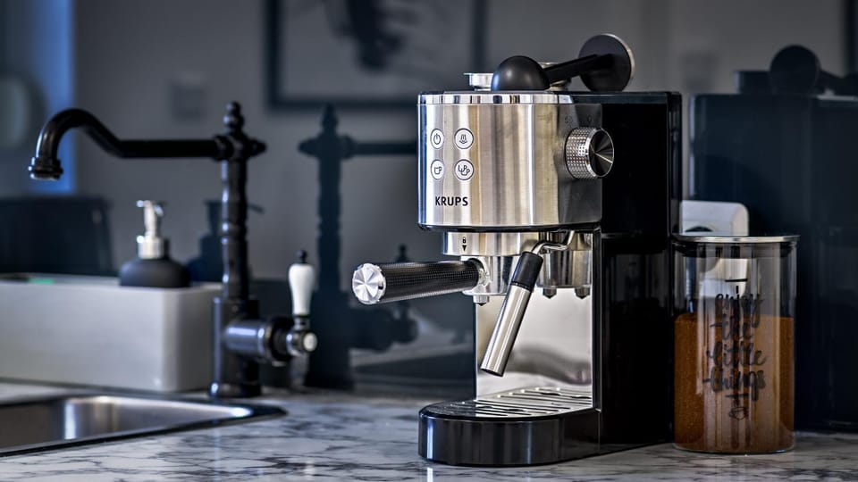 Coffee/tea facilities, Kitchen or kitchenette