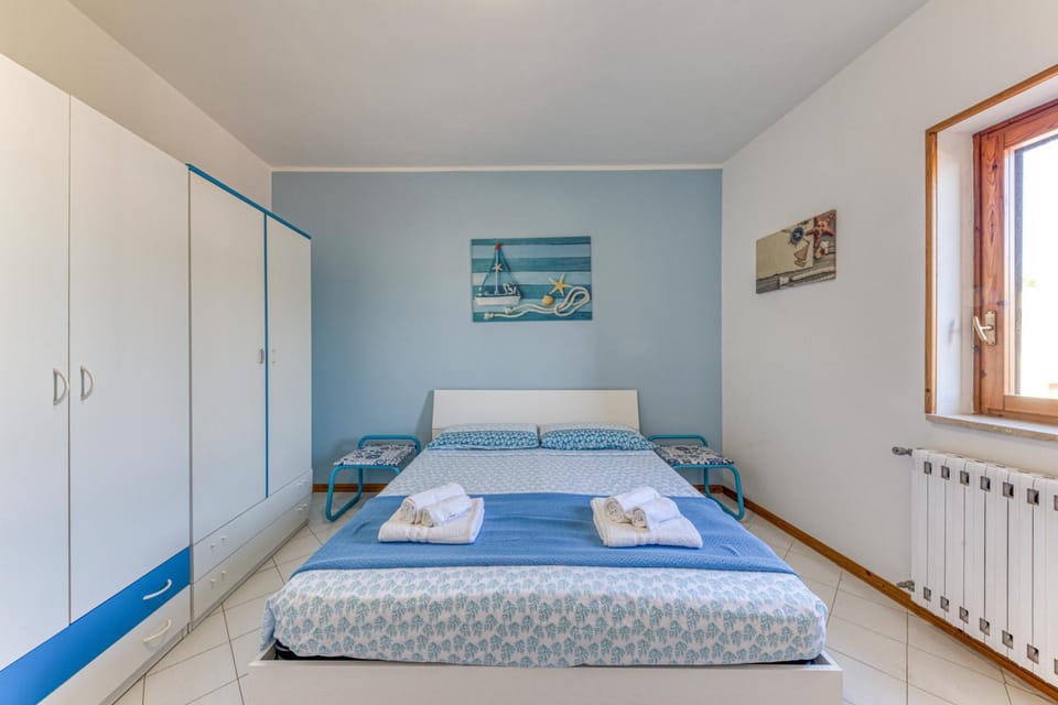 Property building, Living room, Bedroom
