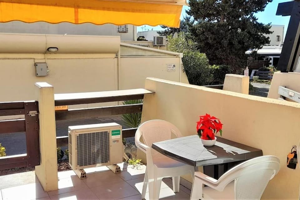 Studio 313, Port Nature 3 au village naturiste Apartment in Agde