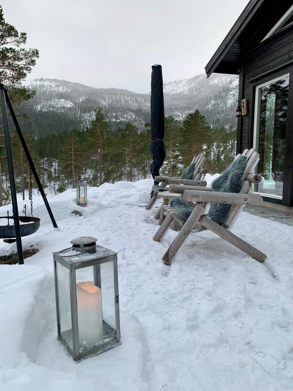 Cosy cabin between lake and mountain Cabin in Viken, Norway
