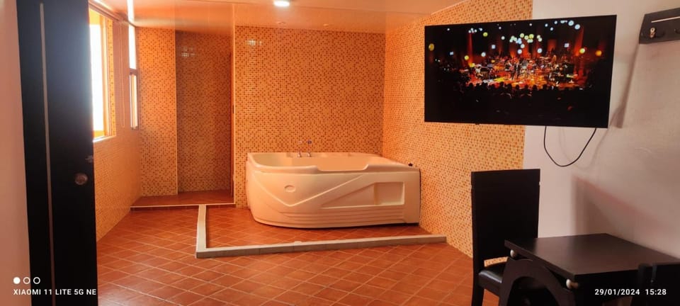 HOTEL EL PARAISO Bed and Breakfast in Bogota