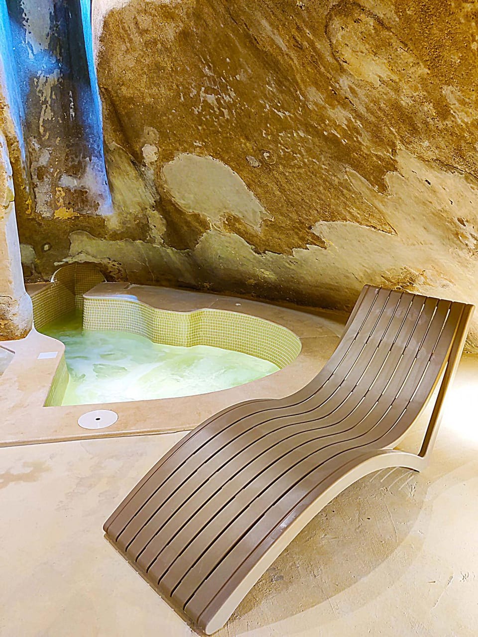 Spring, Hot Tub, Hot Tub, Spa and wellness centre/facilities, Spa and wellness centre/facilities