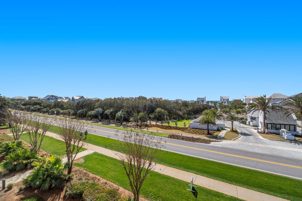 Neighbourhood, Natural landscape, View (from property/room), City view, Sea view, Street view