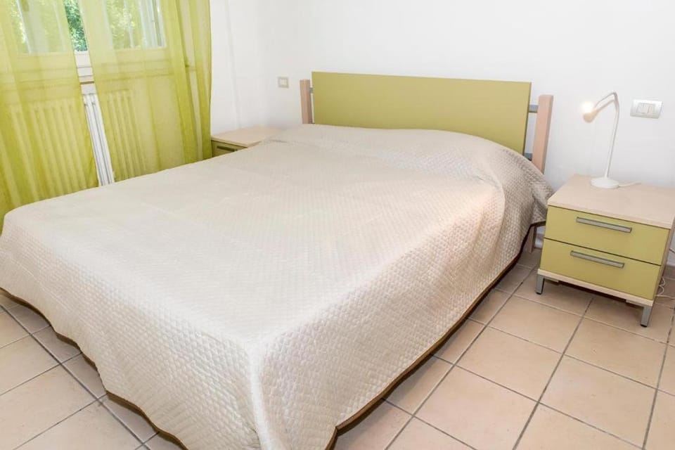 Trilocale con ampio giardino a 100mt dal mare, Marcelli - M359 Apartment in Marcelli