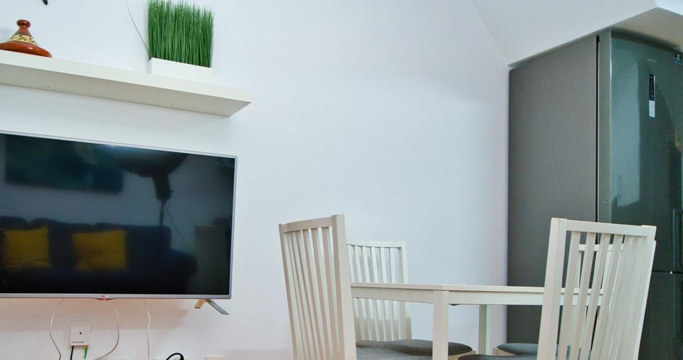 Communal lounge/ TV room, TV and multimedia, Evening entertainment