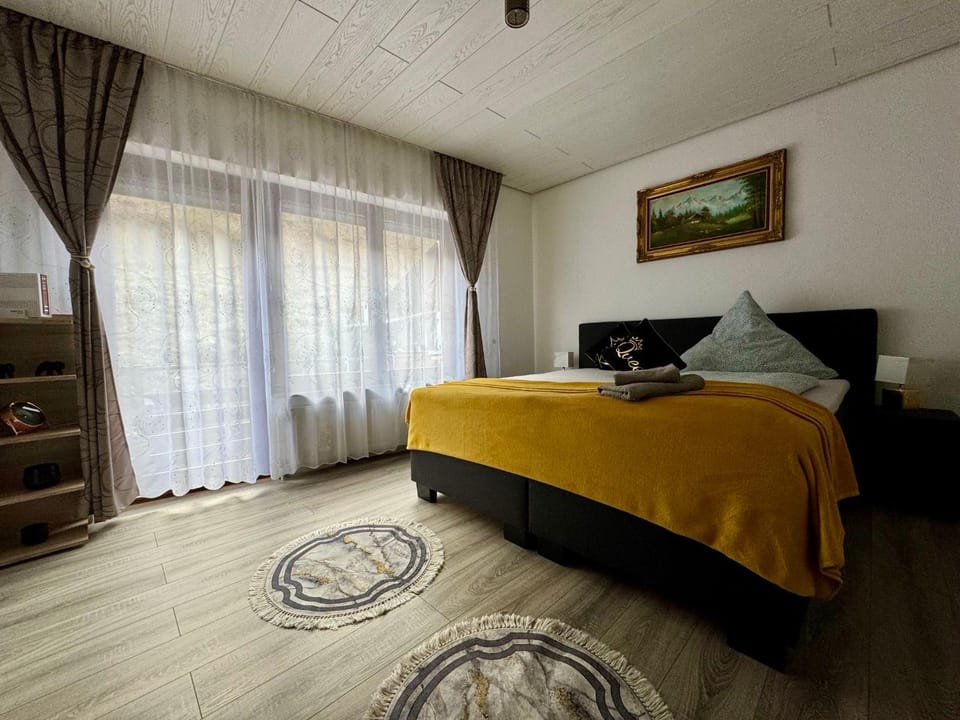 Bed, Bedroom