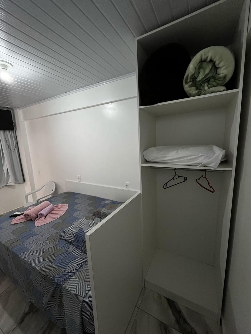 Bedroom, wardrobe