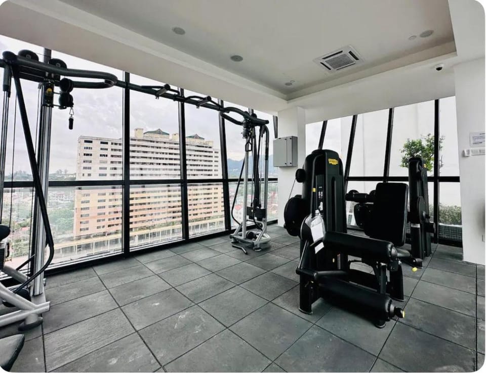 2BR OR 3BR Wonderful Homestay at Urban Suite BY LJ PULSE PMP Apartment in George Town