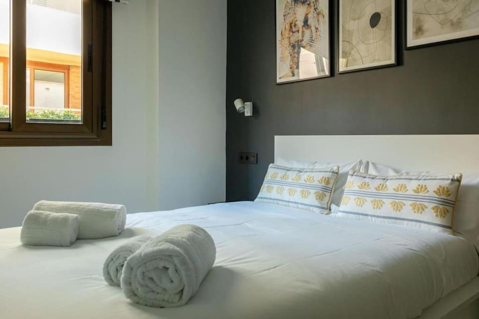 Rosario central suite Apartment in Seville