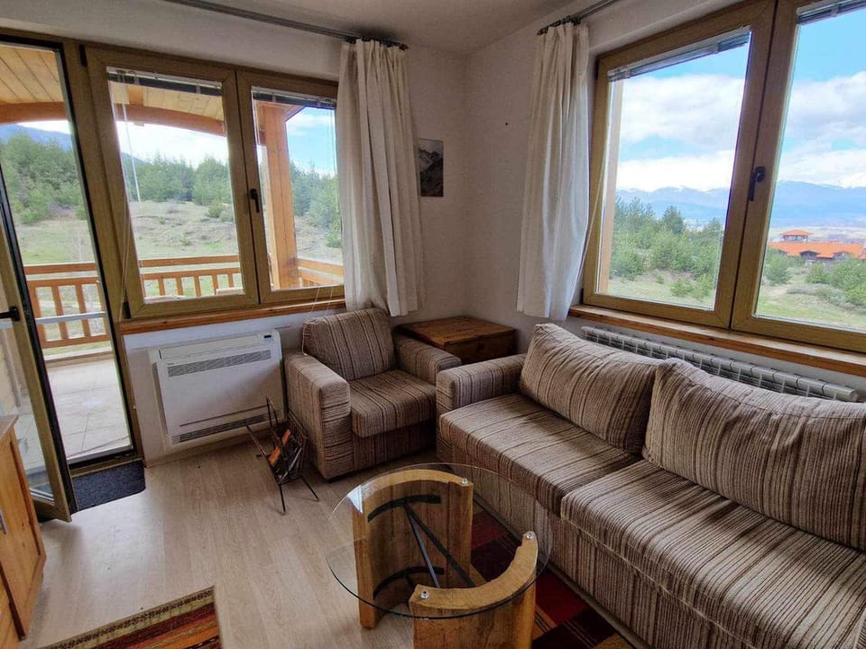 Balcony/Terrace, Living room