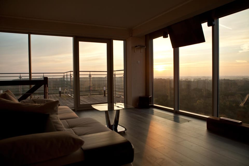 Kitchen or kitchenette, Living room, Dining area