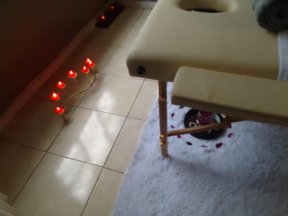 Massage, Spa and wellness centre/facilities