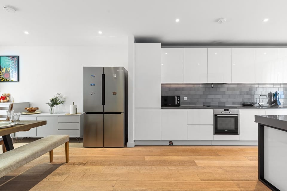 Kitchen or kitchenette, kitchen, kitchen