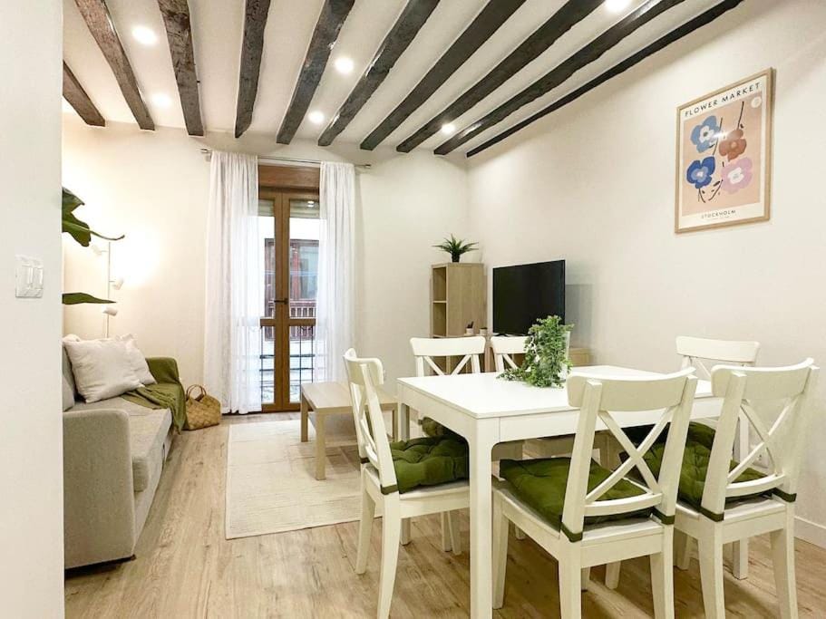 Apartamento de diseño en Laredo centro Apartment in Laredo