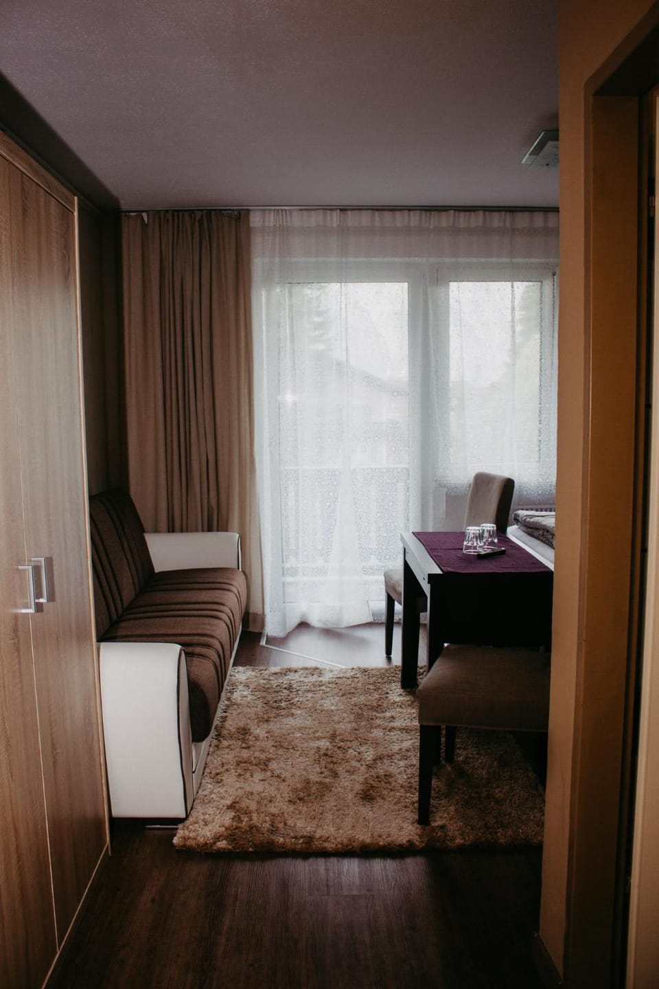 Seating area