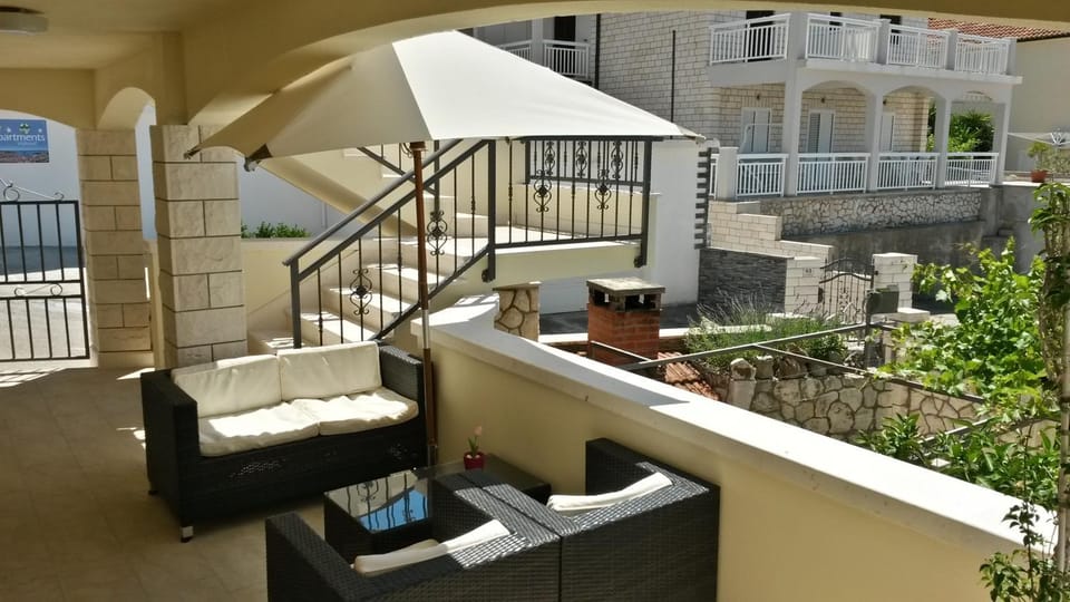 Balcony/Terrace, Seating area