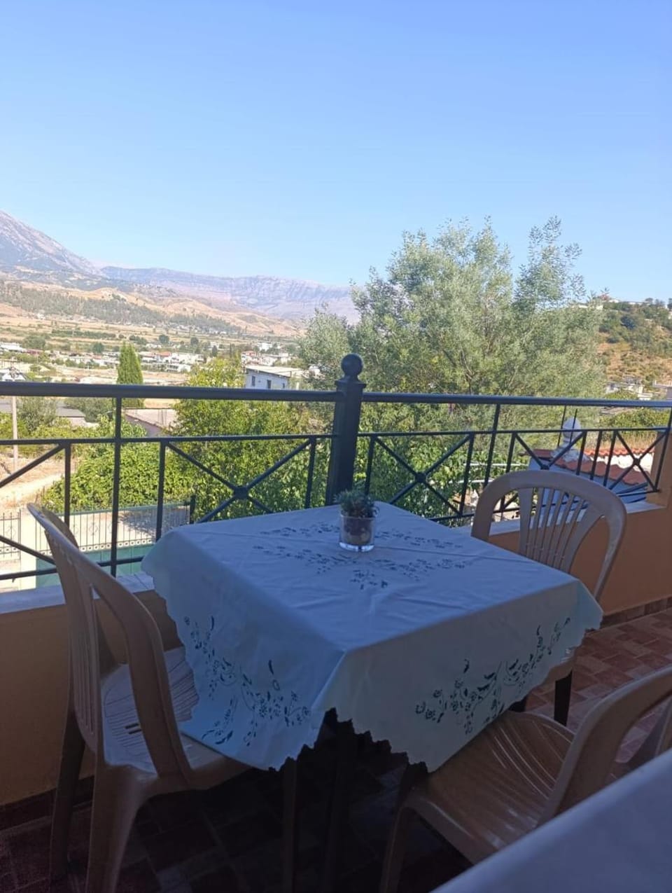 Zota Guesthouse Apartment in Vlorë County, Albania