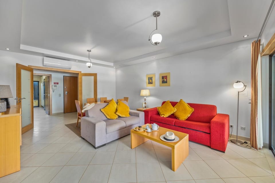 Sunny Haven Apartment Vilamoura Apartment in Olhos de Água