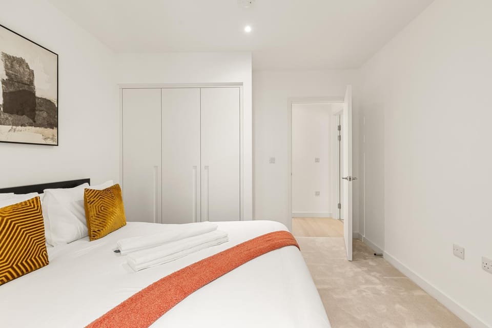 Bed, Bedroom, wardrobe