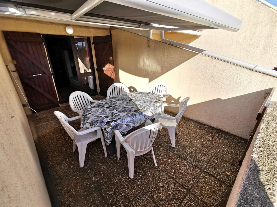 Résidence Equateur - APPT T2 CAB OU MEZZ 6 couchages PORT LEUCATE. Réf: 2MS3_202 MAE-2781 Apartment in Leucate