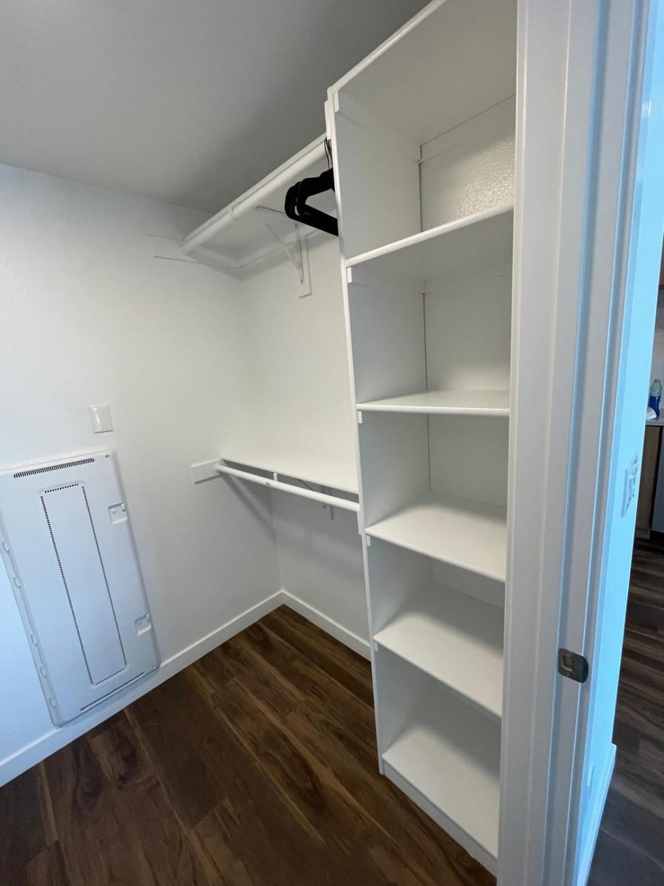 Cozy Loft Sunset FRRE WIFI and DESIGNATED Parking Apartment in Hollywood