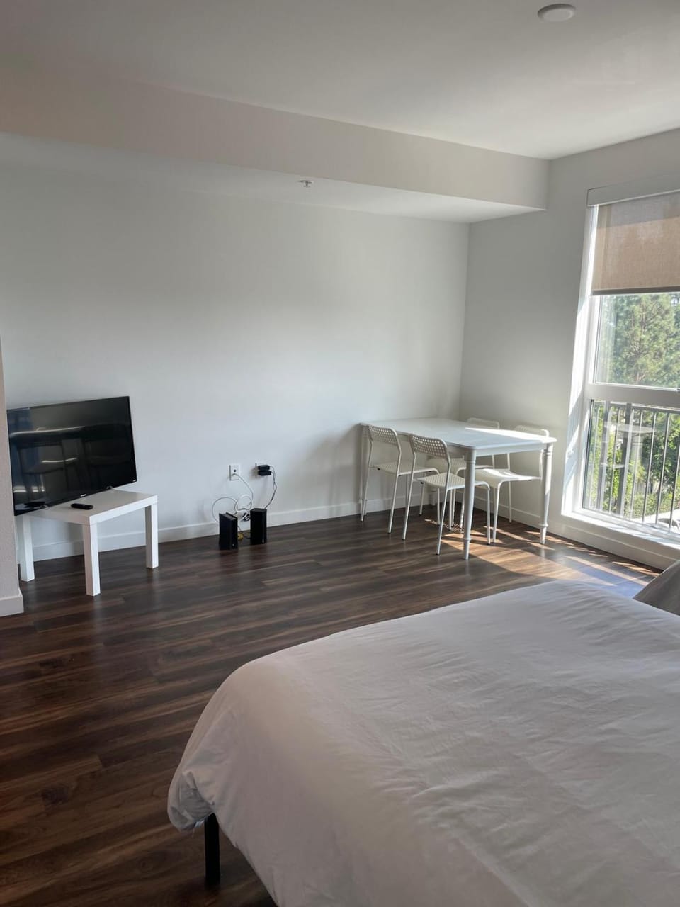 Cozy Loft Sunset FRRE WIFI and DESIGNATED Parking Apartment in Hollywood