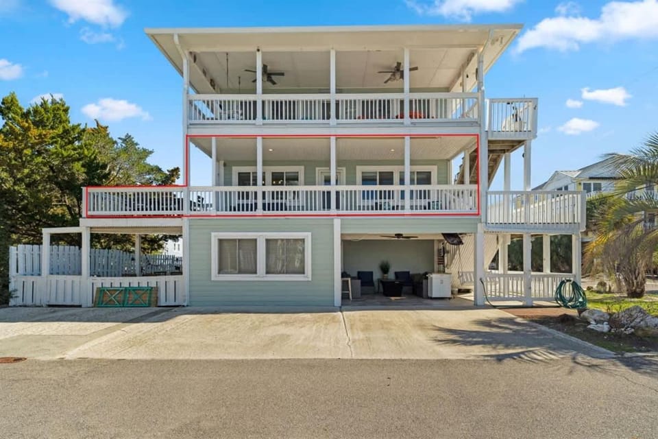 Wright Street Wrightsville Beach, great views House in Wrightsville Beach